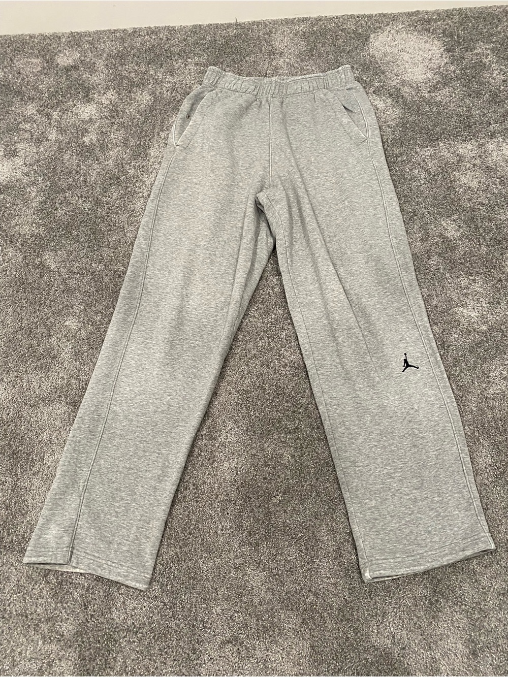 Nike Jordan Pants Mens Small Gray Sweatpants Elastic Waist Pockets Training Gym